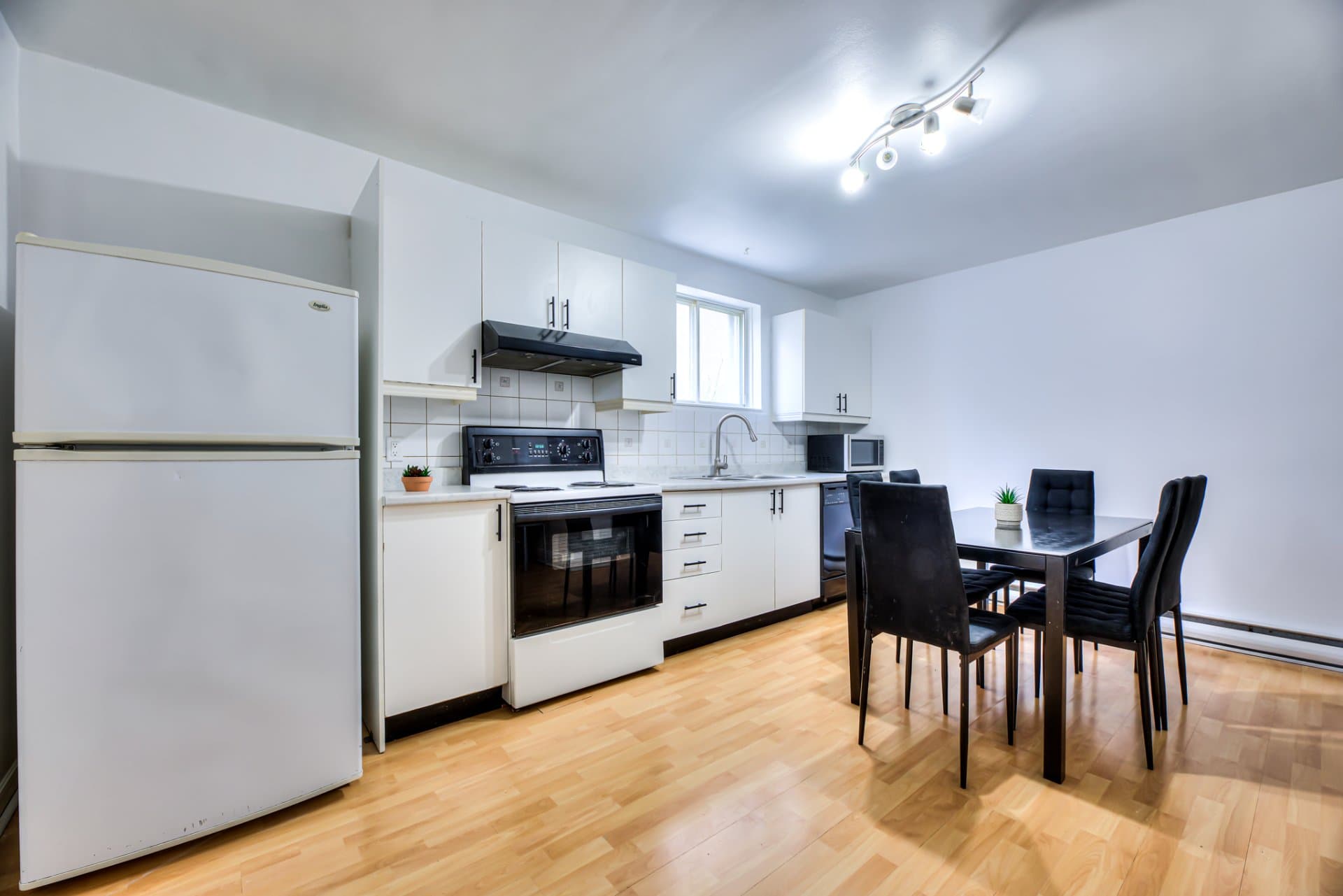 Apartment — 2887 Rue Mousseau, Montréal (Mercier/Hochelaga-Maisonneuve)
